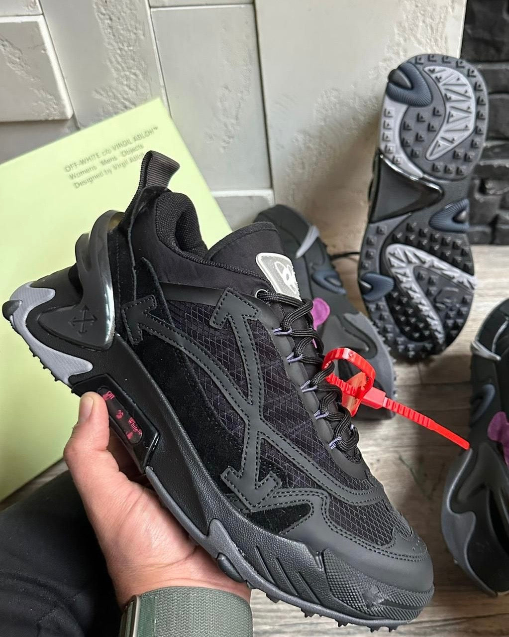 Off-White