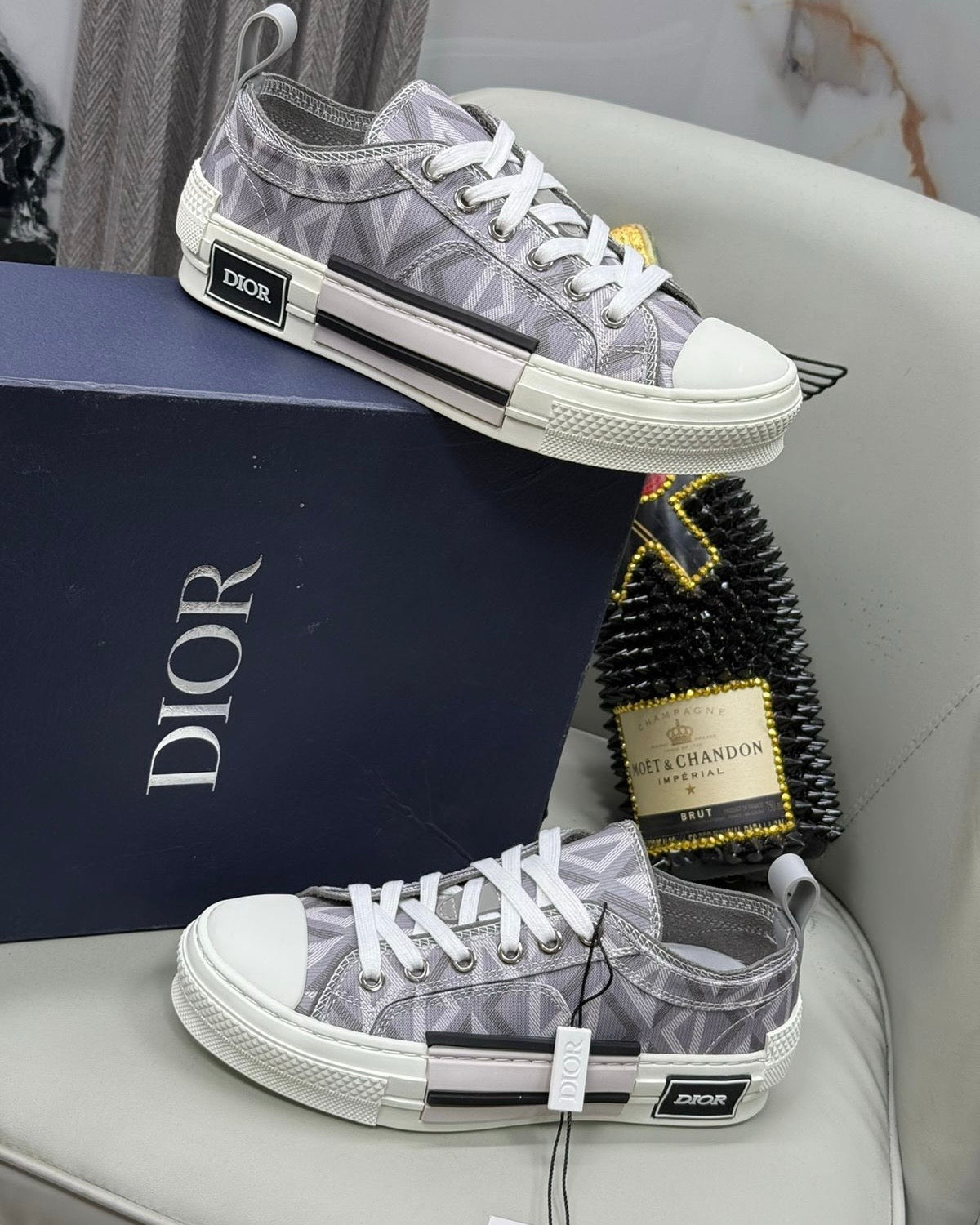 Dior