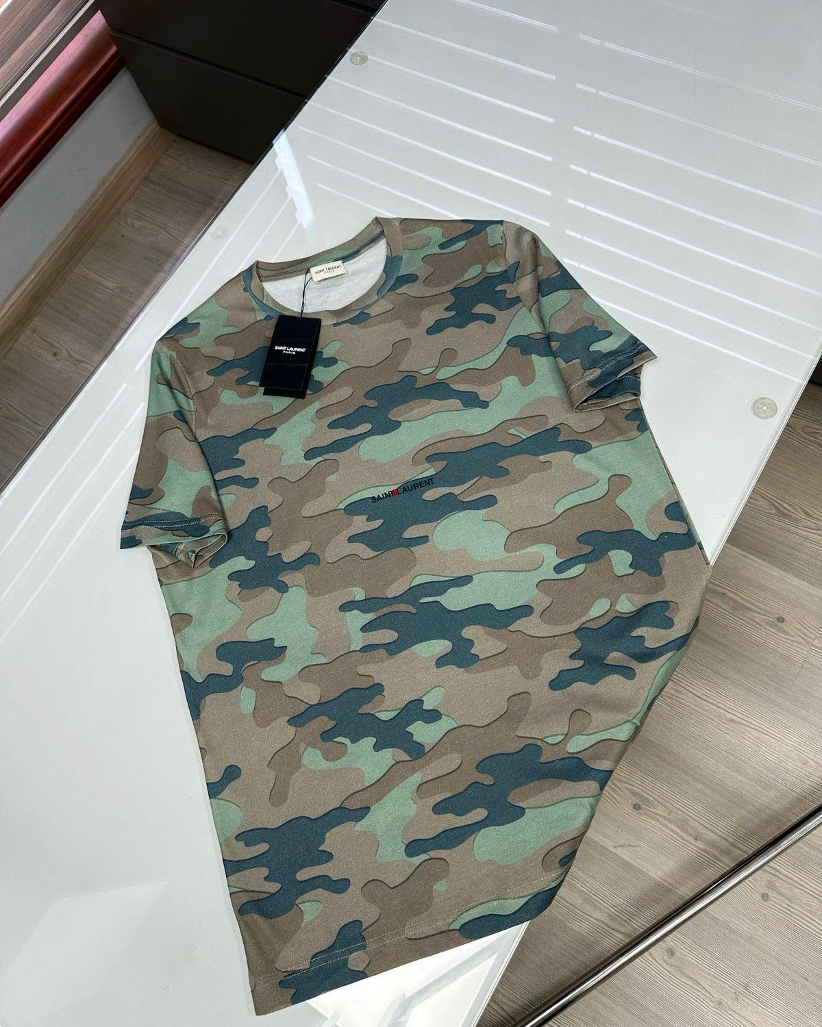 Saint Laurent